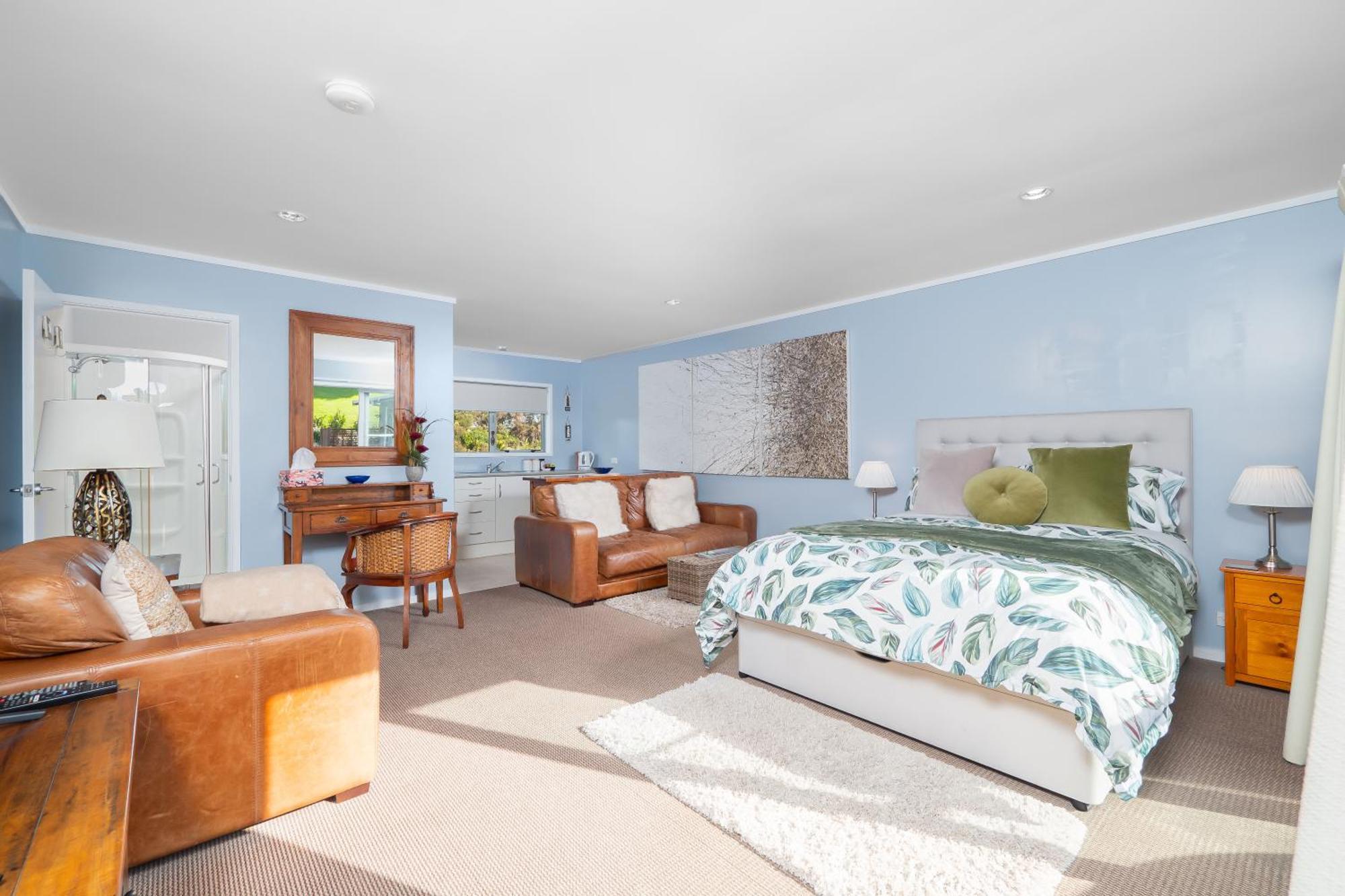 Pukeko Nest Bed & Breakfast Russell Exterior photo